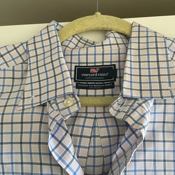Vineyard Vines Murray Shirt! - Picture 1 of 6